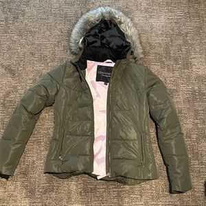 Obermeyer Olive Green Ski & Snow Jacket with Faux Fur Hood